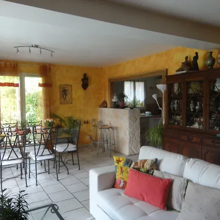 Homestay Deux Chez L'habitant Dans De Charme Avec Piscine Et Proche Mer *